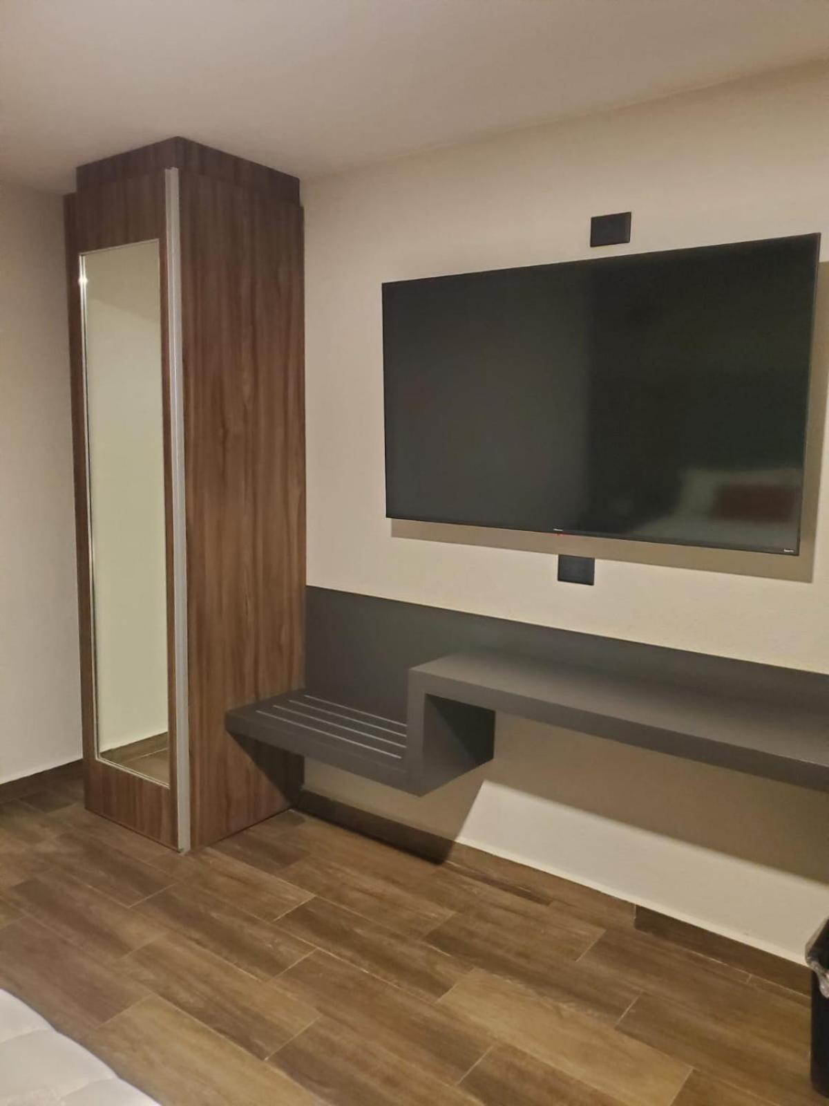 Hotel Granada Puebla Eksteriør bilde