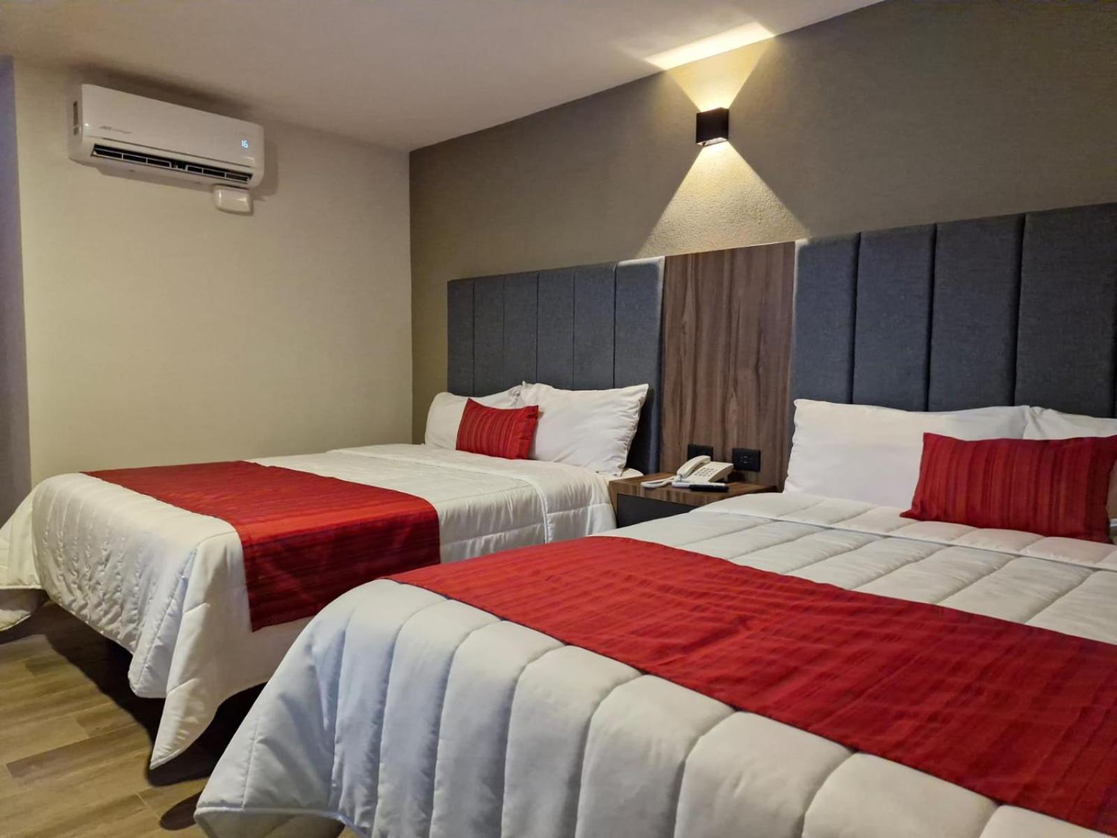 Hotel Granada Puebla Eksteriør bilde